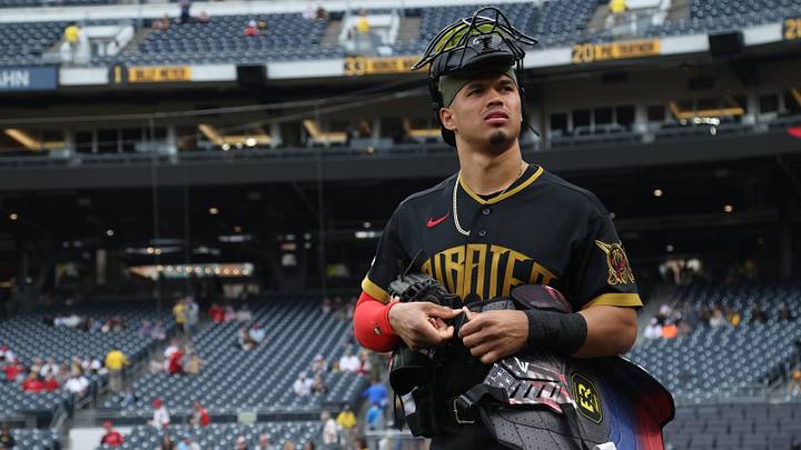 May 15, 2026; Pittsburgh, Pennsylvania, USA; Pittsburgh Pirates catcher Endy Rodríguez (13) heads to the bullpen to warm up before the game against the Philadelphia Phillies at PNC Park. Mandatory Credit: Charles LeClaire-Imagn Images May 15, 2026; Pittsburgh, Pennsylvania, USA; Pittsburgh Pirates catcher Endy Rodríguez (13) heads to the bullpen to warm up before the game against the Philadelphia Phillies at PNC Park. Mandatory Credit: Charles LeClaire-Imagn Images