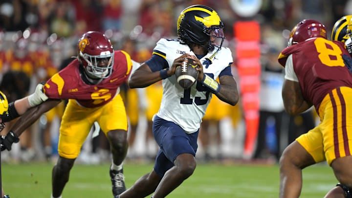 Michigan Wolverines quarterback Bryce Underwood