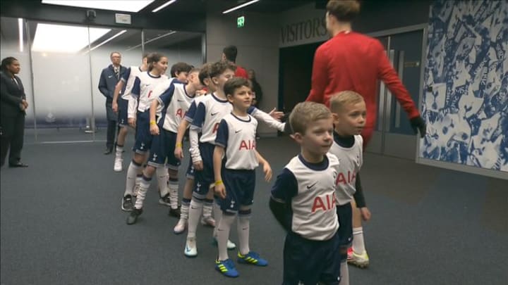 Tottenham Hotspur's mascots couldn't help but ask Virgil van Dijk to join the Lilywhites. 