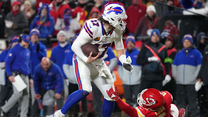 Jan 26, 2025; Kansas City, MO, USA; Kansas City Chiefs safety Bryan Cook (6) pressures Buffalo Bills quarterback Josh Allen (17) during the second half in the AFC Championship Game