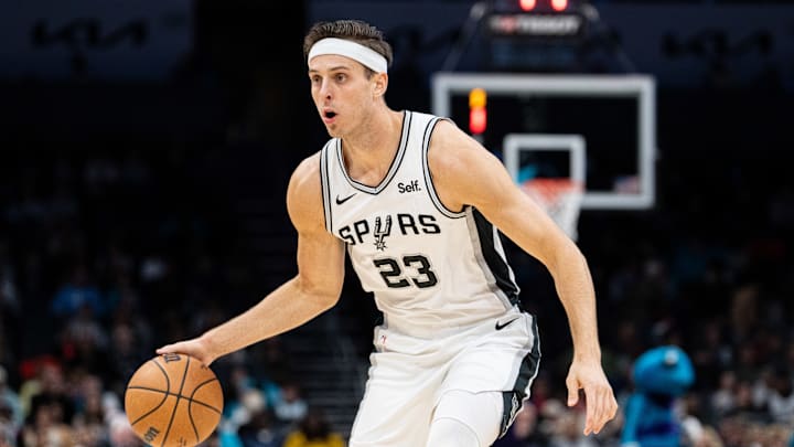 San Antonio Spurs v Charlotte Hornets