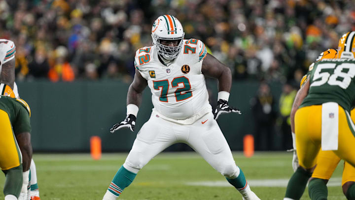 Nov 28, 2024; Green Bay, Wisconsin, USA;  Miami Dolphins offensive tackle Terron Armstead (72) during the game against the Green Bay Packers at Lambeau Field. Mandatory Credit: Jeff Hanisch-Imagn Images