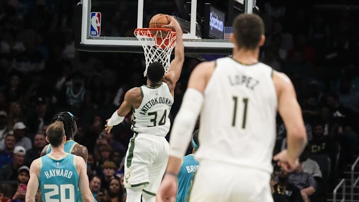 Nov 17, 2023; Charlotte, North Carolina, USA;  Milwaukee Bucks forward Giannis Antetokounmpo (34)