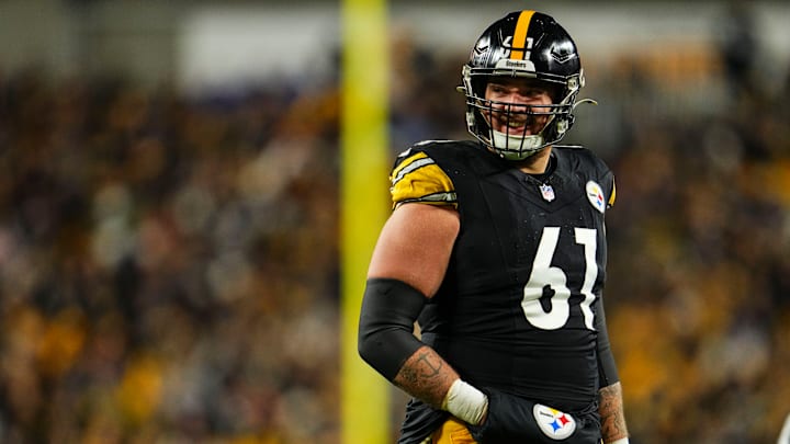 Tennessee Titans v Pittsburgh Steelers