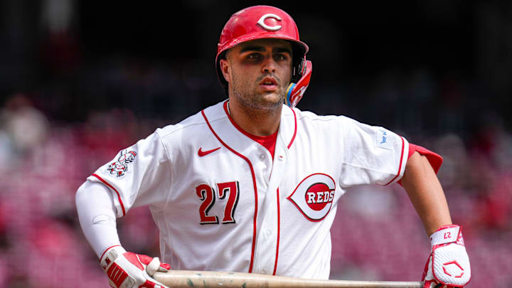 Cincinnati Reds designated hitter Sal Stewart (27) walks 