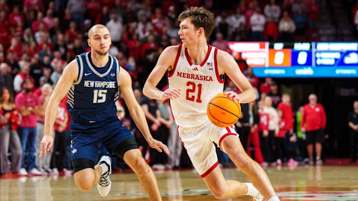 Nebraska Cornhuskers forward Pryce Sandfort drives against New Hampshire Wildcats forward Davide Poser.