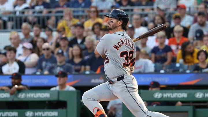 Aug 17, 2026; Pittsburgh, Pennsylvania, USA; Detroit Tigers right fielder Zach McKinstry (39) hits an RBI single against the Pittsburgh Pirates during the first inning at PNC Park. Mandatory Credit: Charles LeClaire-Imagn Images Aug 17, 2026; Pittsburgh, Pennsylvania, USA; Detroit Tigers right fielder Zach McKinstry (39) hits an RBI single against the Pittsburgh Pirates during the first inning at PNC Park. Mandatory Credit: Charles LeClaire-Imagn Images