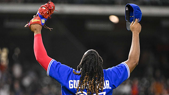 Toronto Blue Jays v Houston Astros