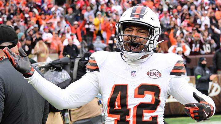 Former Cleveland Browns linebacker Tony Fields II. Former Cleveland Browns linebacker Tony Fields II.