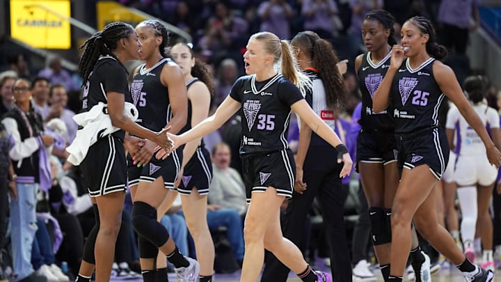 Golden State Valkyries guard Julie Vanloo (35) against the Los Angeles Sparks during the third quarter at Chase Center. Golden State Valkyries guard Julie Vanloo (35) against the Los Angeles Sparks during the third quarter at Chase Center.