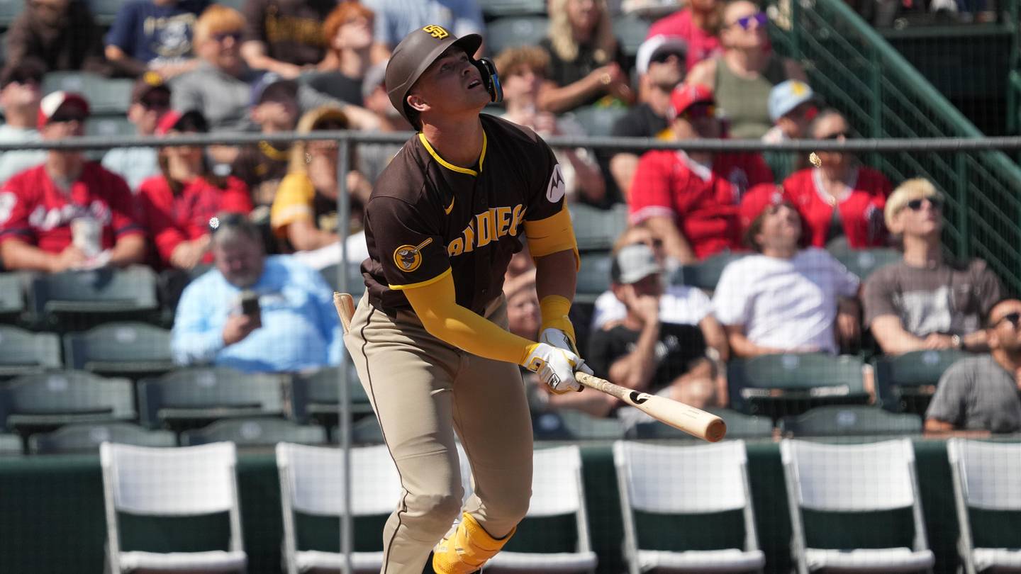 Padres Calling Up Top Outfield Prospect in Major Roster Shakeup