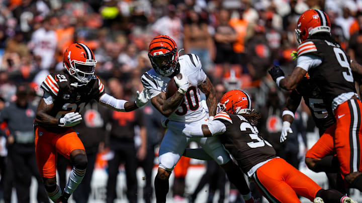 Cincinnati Bengals running back Chase Brown (30) runs the ball in the first quarter of the NFL Week 1 game between the Cleveland Browns and the Cincinnati Bengals at Huntington Bank Field in Cleveland on Sunday, Sept. 7, 2025.