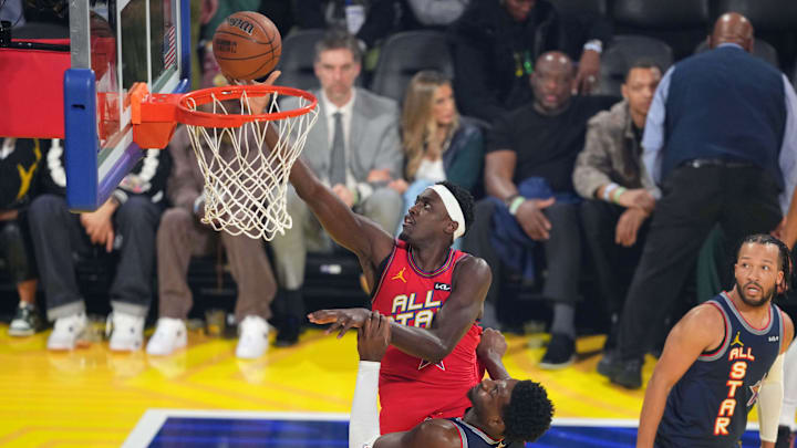 Feb 16, 2025; San Francisco, CA, USA; Chuckís Global Stars forward Pascal Siakam (43) of the Indiana Pacers shoots the ball against Kennyís Young Stars forward Jaren Jackson Jr. (13) of the Memphis Grizzlies during the 2025 NBA All Star Game at Chase Center. Mandatory Credit: Darren Yamashita-Imagn Images Feb 16, 2025; San Francisco, CA, USA; Chuckís Global Stars forward Pascal Siakam (43) of the Indiana Pacers shoots the ball against Kennyís Young Stars forward Jaren Jackson Jr. (13) of the Memphis Grizzlies during the 2025 NBA All Star Game at Chase Center. Mandatory Credit: Darren Yamashita-Imagn Images