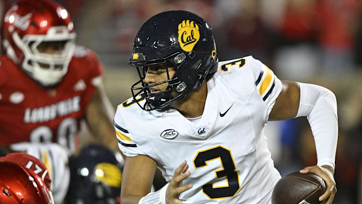 Cal quarterback Jaron-Keawe Sagapolutele Cal quarterback Jaron-Keawe Sagapolutele