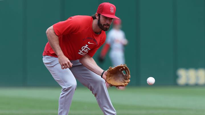 Sep 23, 2026; Pittsburgh, Pennsylvania, USA; St. Louis Cardinals infielder Thomas Saggese (25) takes ground balls before the game against the Pittsburgh Pirates at PNC Park. Mandatory Credit: Charles LeClaire-Imagn Images Sep 23, 2026; Pittsburgh, Pennsylvania, USA; St. Louis Cardinals infielder Thomas Saggese (25) takes ground balls before the game against the Pittsburgh Pirates at PNC Park. Mandatory Credit: Charles LeClaire-Imagn Images