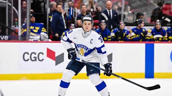 Sweden v Finland: Semifinals - 2025 IIHF World Junior Championship