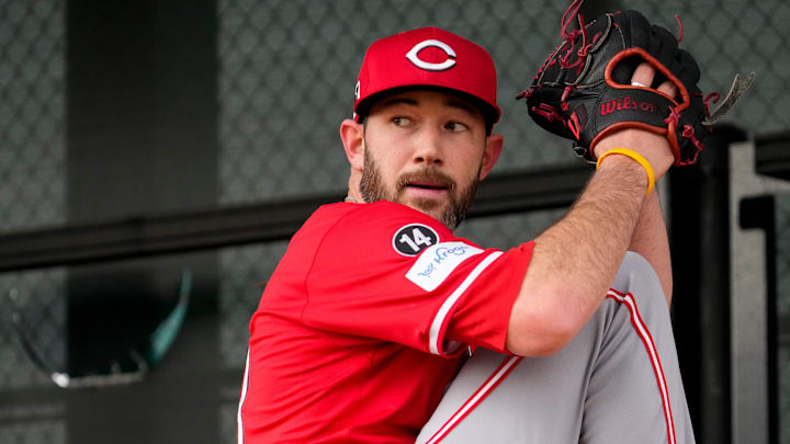 Cincinnati Reds pitcher Alex Young (48) throws a session at the Cincinnati Reds Player Development Complex in Goodyear, Ariz., on Wednesday, Feb. 12, 2025.