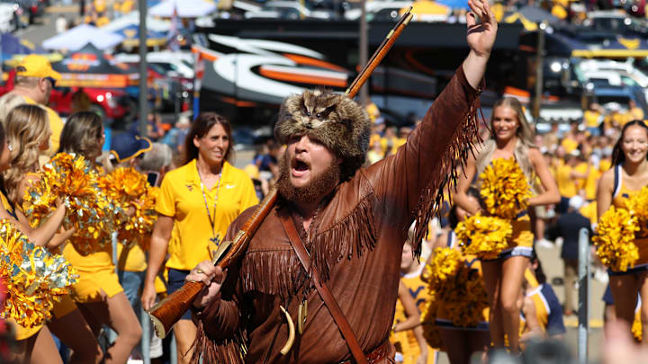West Virginia University Mountaineer Mascot Cade Kincaid