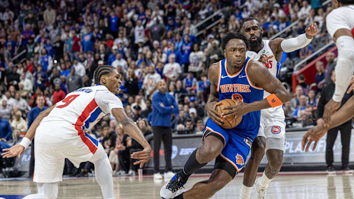New York Knicks forward OG Anunoby drives to the basket between Detroit Pistons forward Ausar Thompson. Mandatory Credit: David Reginek-Imagn Images New York Knicks forward OG Anunoby drives to the basket between Detroit Pistons forward Ausar Thompson. Mandatory Credit: David Reginek-Imagn Images