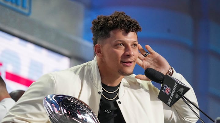 Apr 27, 2023; Kansas City, MO, USA; Kansas City Chiefs quarterback Patrick Mahomes greets fans during the first round of the 2023 NFL Draft at Union Station. Mandatory Credit: Kirby Lee-Imagn Images