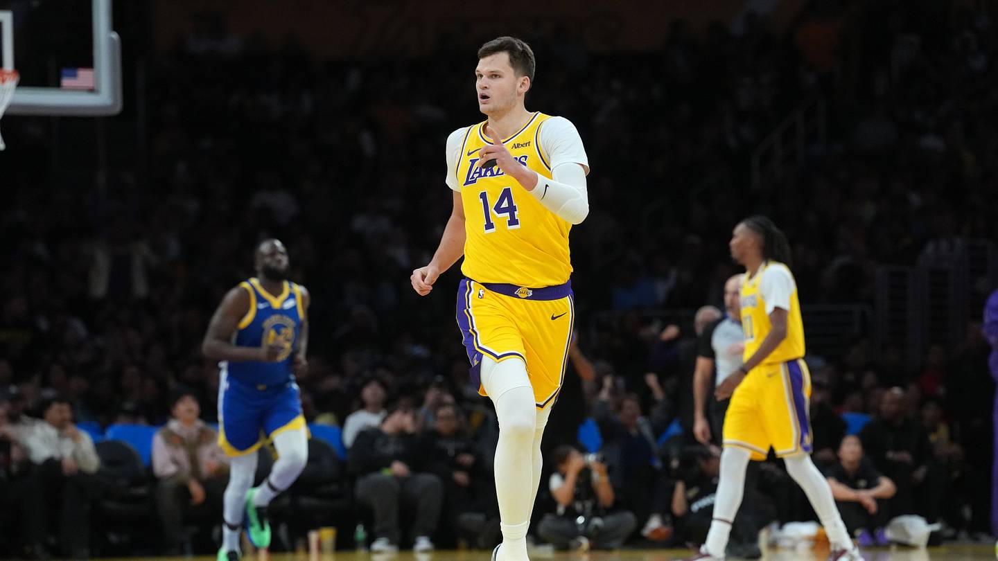 Lakers’ Ziaire Williams Makes Major Walker Kessler Prediction After Game 1
