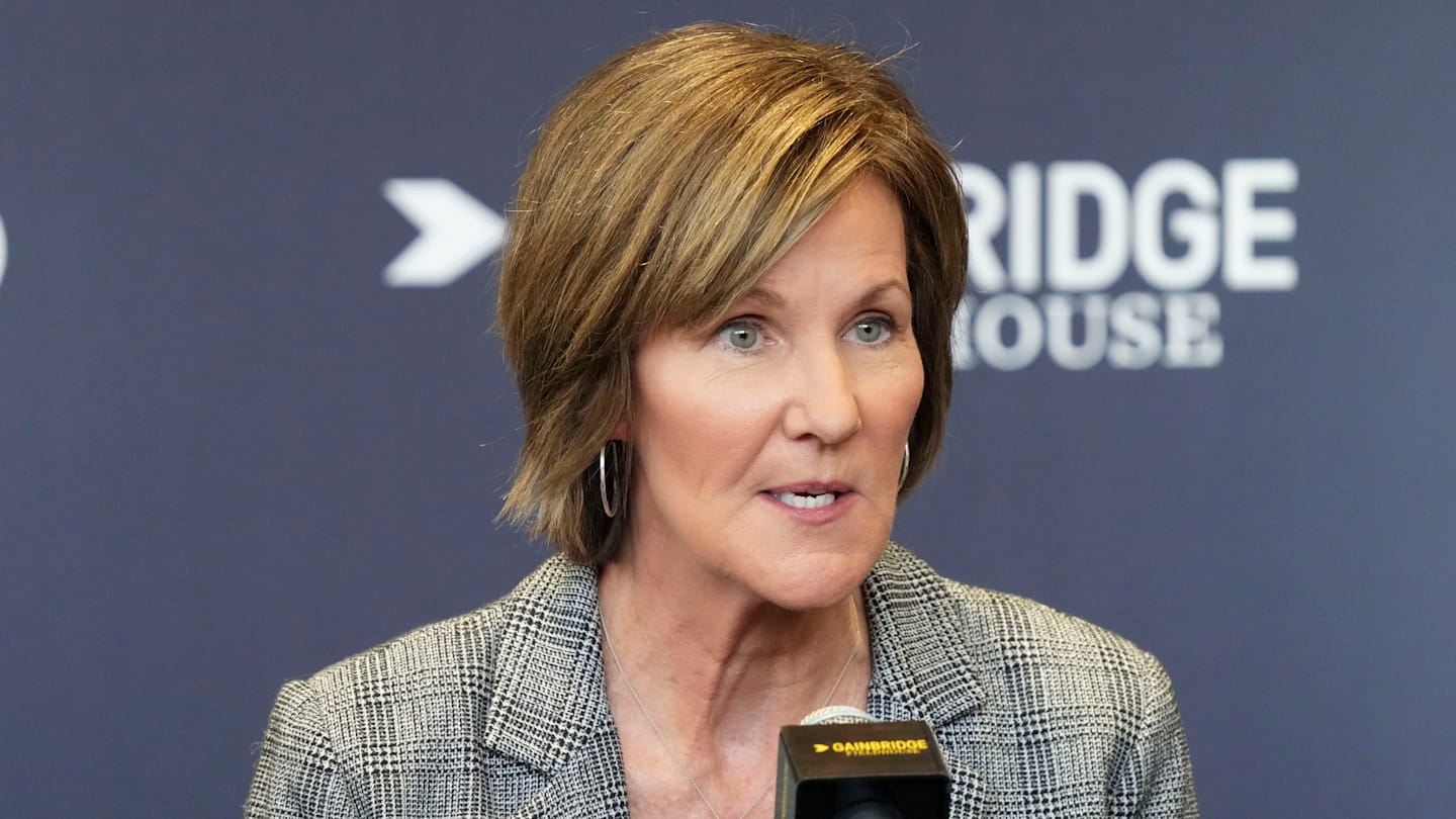 Fever President Details 'Angst' of WNBA Free Agency