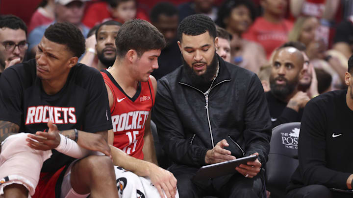 Nov 16, 2025; Houston, Texas, USA; Houston Rockets guard Reed Sheppard (15) talks with guard Fred VanVleet (right) on the bench during the game against the Orlando Magic at Toyota Center. Mandatory Credit: Troy Taormina-Imagn Images Nov 16, 2025; Houston, Texas, USA; Houston Rockets guard Reed Sheppard (15) talks with guard Fred VanVleet (right) on the bench during the game against the Orlando Magic at Toyota Center. Mandatory Credit: Troy Taormina-Imagn Images