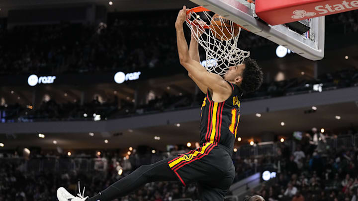 Mar 30, 2025; Milwaukee, Wisconsin, USA; Atlanta Hawks forward Zaccharie Risacher (10) dunks during the third quarter against the Milwaukee Bucks at Fiserv Forum. Mandatory Credit: Jeff Hanisch-Imagn Images Mar 30, 2025; Milwaukee, Wisconsin, USA; Atlanta Hawks forward Zaccharie Risacher (10) dunks during the third quarter against the Milwaukee Bucks at Fiserv Forum. Mandatory Credit: Jeff Hanisch-Imagn Images