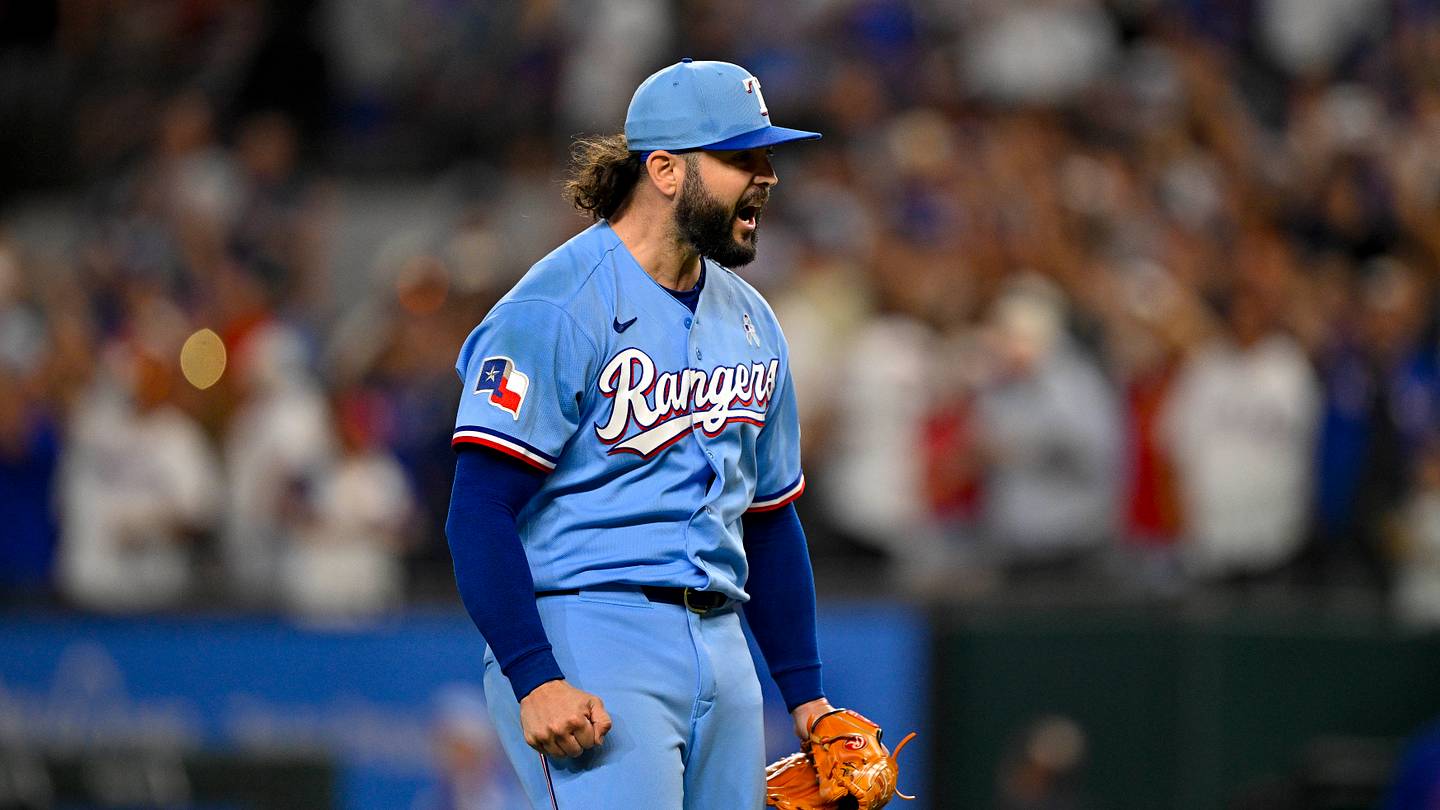 Rangers Bullpen Hit: Junis, Garcia, Beeks on IL