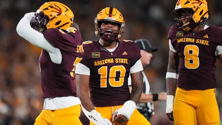 Arizona State defensive back Montana Warren (7) celebrates a defensive stop against the Morgan State Bears at Mountain America Stadium in Tempe on Sept. 5, 2026. Arizona State defensive back Montana Warren (7) celebrates a defensive stop against the Morgan State Bears at Mountain America Stadium in Tempe on Sept. 5, 2026.