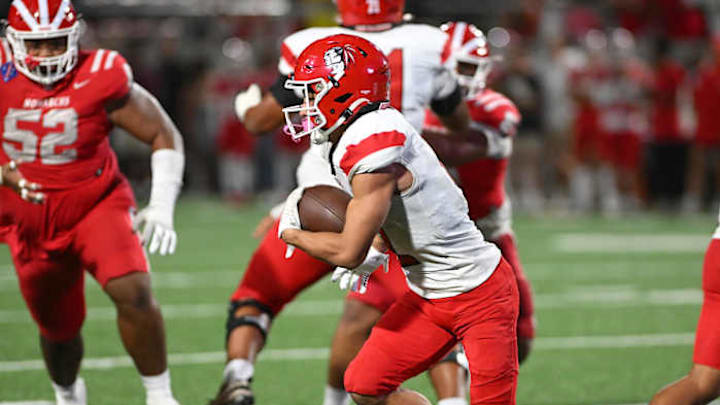 Kahuku takes on Mater Dei in a nationally-ranked high school football showdown.