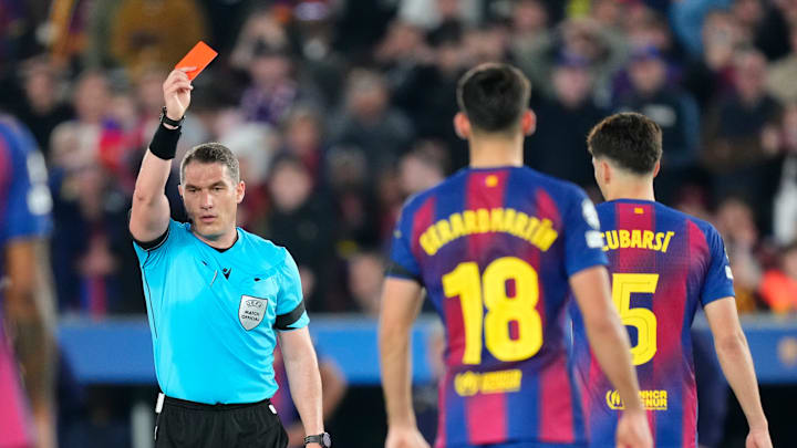 István Kovács lors de l'exclusion de Pau Cubarsi