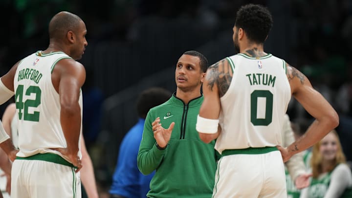 Nov 30, 2022; Boston, Massachusetts, USA; Boston Celtics head coach Joe Mazzulla talks with forward Jayson Tatum (0) and center Al Horford (42) from the sideline as they take on the Miami Heat at TD Garden. Mandatory Credit: David Butler II-Imagn Images Nov 30, 2022; Boston, Massachusetts, USA; Boston Celtics head coach Joe Mazzulla talks with forward Jayson Tatum (0) and center Al Horford (42) from the sideline as they take on the Miami Heat at TD Garden. Mandatory Credit: David Butler II-Imagn Images