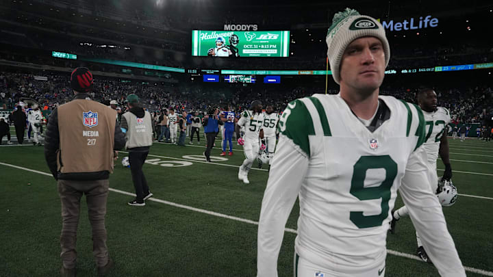 East Rutherford, NJ -- October 14, 2024 -- After missing two field goals run the second half, Greg Zuerlein of the Jets leaves the field at the end of the game. The Buffalo Bills came to MetLife Stadium to play the NY Jets. The Jets played their first game under new interim head coach Jeff Ulbrich.