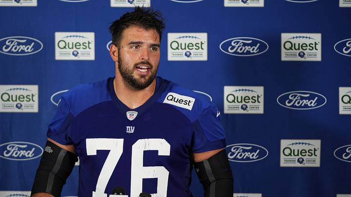 New York Giants offensive guard Jon Runyan New York Giants offensive guard Jon Runyan