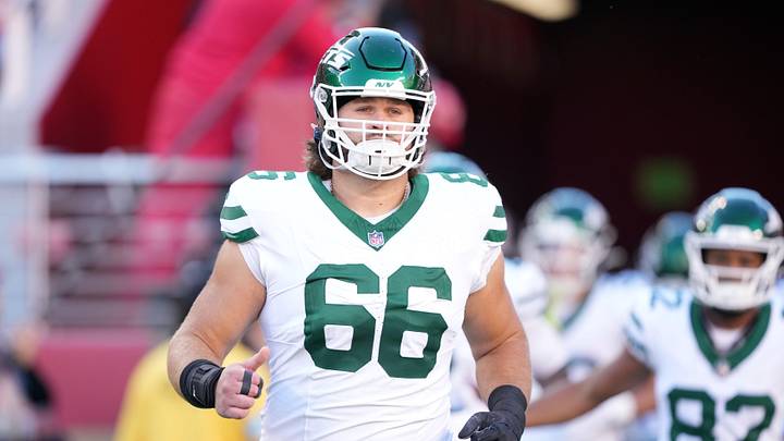 Sep 9, 2024; Santa Clara, California, USA; New York Jets center Joe Tippmann (66) before the game against the San Francisco 49ers at Levi's Stadium. Mandatory Credit: Darren Yamashita-Imagn Images Sep 9, 2024; Santa Clara, California, USA; New York Jets center Joe Tippmann (66) before the game against the San Francisco 49ers at Levi's Stadium. Mandatory Credit: Darren Yamashita-Imagn Images