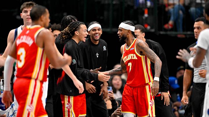 Oct 16, 2026; Dallas, Texas, USA; Atlanta Hawks guard Nickeil Alexander-Walker (7) celebrates with his teammates during the second quarter against the Dallas Mavericks at American Airlines Center. Mandatory Credit: Jerome Miron-Imagn Images Oct 16, 2026; Dallas, Texas, USA; Atlanta Hawks guard Nickeil Alexander-Walker (7) celebrates with his teammates during the second quarter against the Dallas Mavericks at American Airlines Center. Mandatory Credit: Jerome Miron-Imagn Images