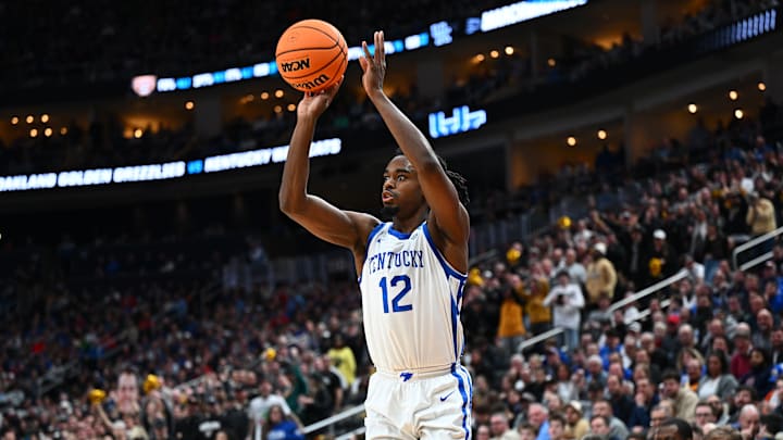 Oakland v Kentucky