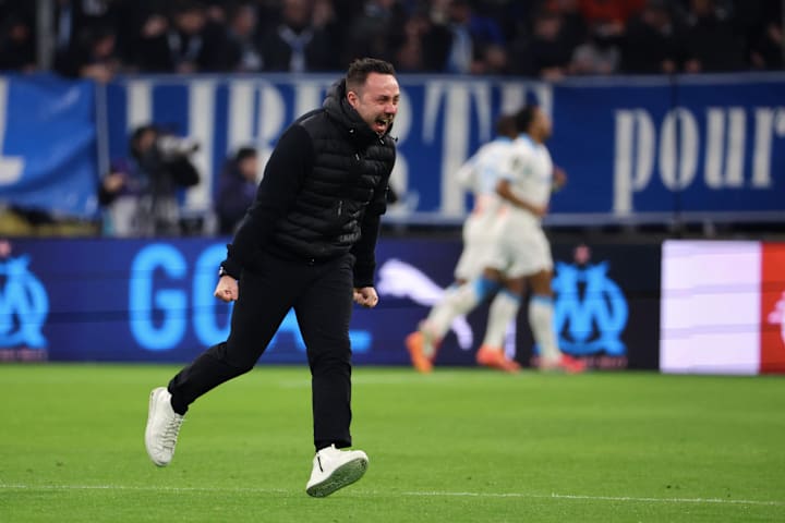 โรแบร์โต เด เซอร์บี่ในการเฉลิมฉลอง