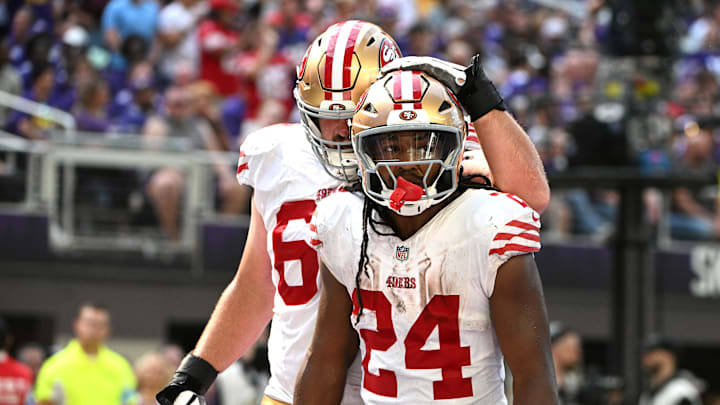 San Francisco 49ers running back Jordan Mason (24) San Francisco 49ers running back Jordan Mason (24)