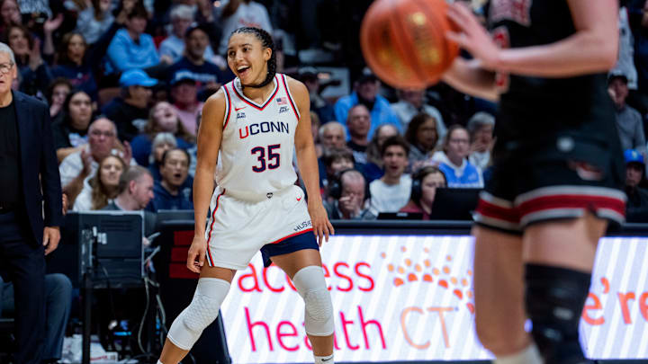 2025 Basketball Hall of Fame Women's Showcase: Connecticut v Utah