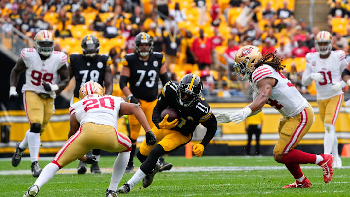 Sep 10, 2023; Pittsburgh, Pennsylvania, USA;  San Francisco 49ers cornerback Ambry Thomas (20) and