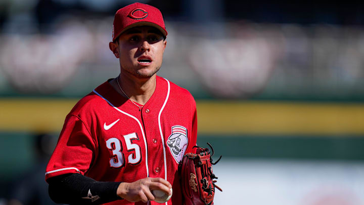 Cincinnati Reds second baseman Alejo Lopez (35) returns to the dugout after the top of the sixth inning of the MLB Cactus League spring training game between the Cincinnati Reds and the Cleveland Guardians at Goodyear Ballpark in Goodyear, Ariz., on Saturday, Feb. 25, 2023.

Cleveland Guardians At Cincinnati Reds Spring Training