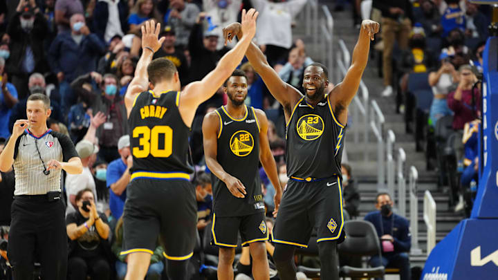 The Warriors will take care of business at home against the Pelicans.