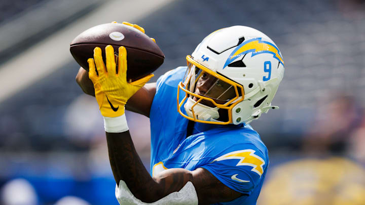 Los Angeles Rams v Los Angeles Chargers