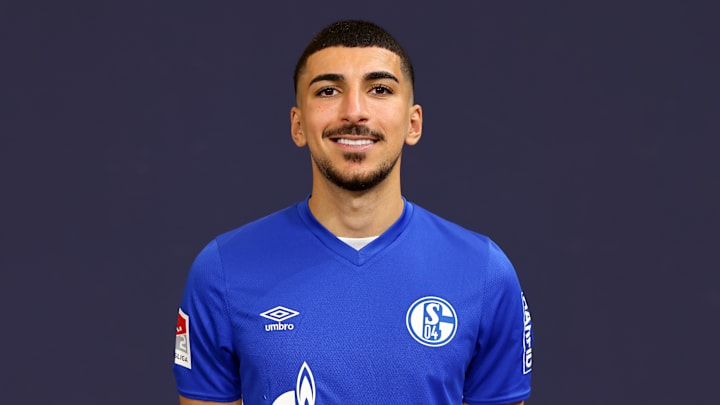 Nassim Boujellab Nassim Boujellab