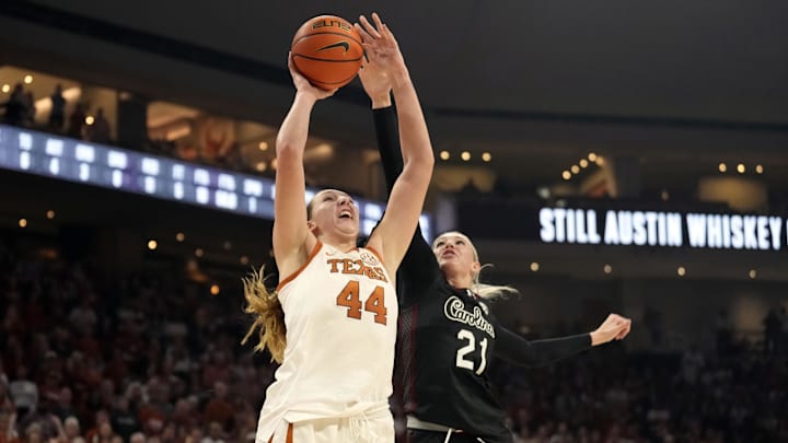 Feb 9, 2025; Austin, Texas, USA; Texas Longhorns forward Taylor Jones (44) shoots over South Carolina Gamecocks forward Chloe Kitts (21) during the first half at Moody Center. Mandatory Credit: Scott Wachter-Imagn Images Feb 9, 2025; Austin, Texas, USA; Texas Longhorns forward Taylor Jones (44) shoots over South Carolina Gamecocks forward Chloe Kitts (21) during the first half at Moody Center. Mandatory Credit: Scott Wachter-Imagn Images