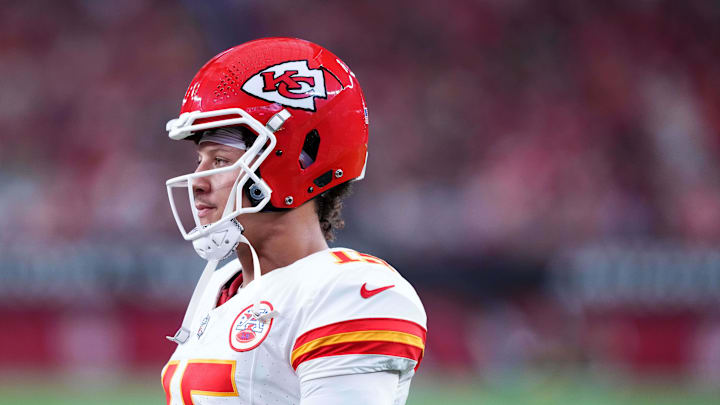Aug 19, 2023; Glendale, Arizona, USA; Kansas City Chiefs quarterback Patrick Mahomes (15) against the Arizona Cardinals at State Farm Stadium. Mandatory Credit: Joe Camporeale-Imagn Images