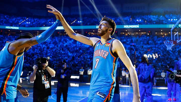 Oct 22, 2026; Oklahoma City, Oklahoma, USA; Oklahoma City Thunder center Chet Holmgren (7) runs onto the court during introductions before a game against the Denver Nuggets at Paycom Center. Mandatory Credit: Alonzo Adams-Imagn Images Oct 22, 2026; Oklahoma City, Oklahoma, USA; Oklahoma City Thunder center Chet Holmgren (7) runs onto the court during introductions before a game against the Denver Nuggets at Paycom Center. Mandatory Credit: Alonzo Adams-Imagn Images