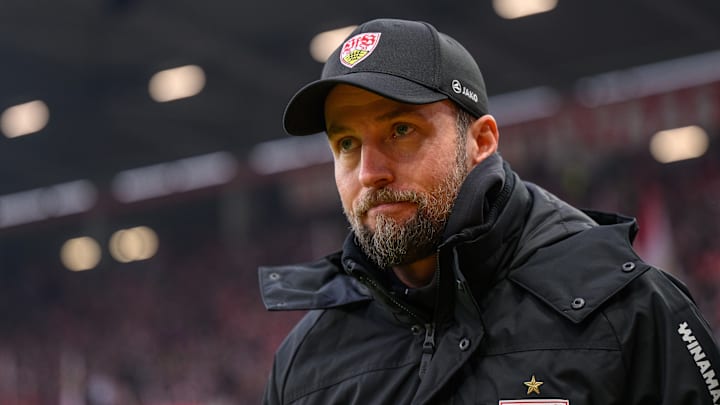 Sebastian Hoeneß ist nicht glücklich über den Woltemade-Wechsel.